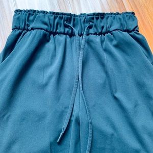 Lululemon Athletic Keep Moving HR Pants.